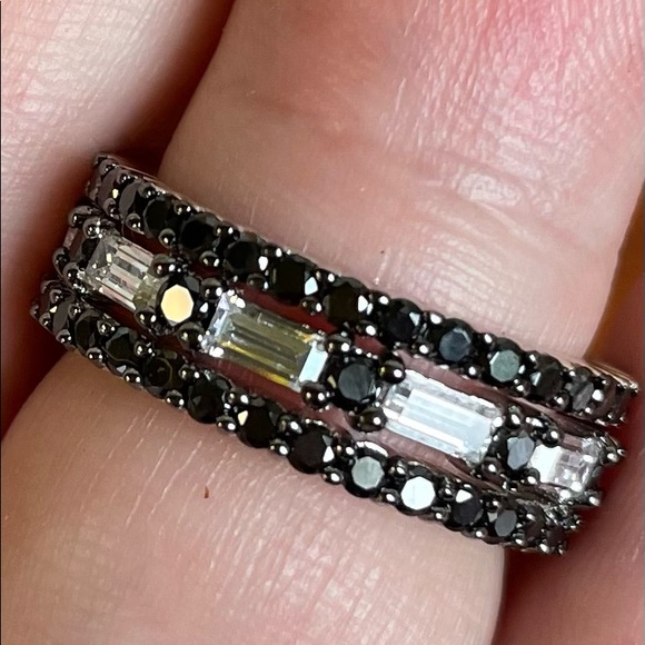3pc Onyx & Baguette Topaz Eternity Ring - Picture 4 of 4
